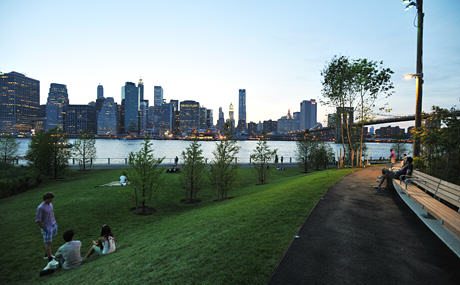 Lawns at Pier 1, Brooklyn Bridge Park. Credit: nycgo.com Photo by Julienne Schaer