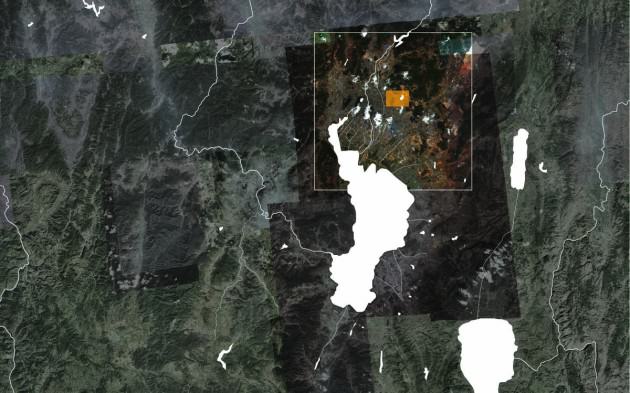 Kunming, China. Location map with study area in orange and Lake Dian in white. The dimensions of the white square are 17 miles x 17 miles. Credit: Victoria Marshall.