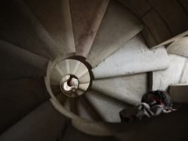 Snail-shell-like spiral staircase at Sagrada Familia. Photo: André Mader