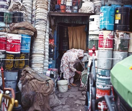 Waste consolidated for recycling in Dharavi, Mumbai. Photo: lecercle