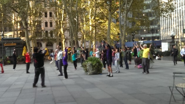 Bryant Park (New York) tai chi. Photo: Mary Rowe