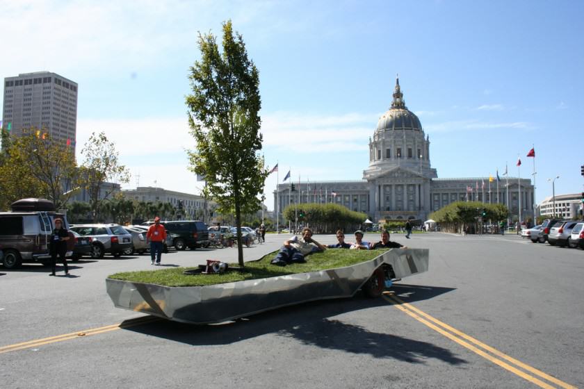 Photo4_Park(ing)Day