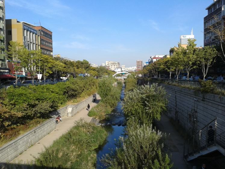 Gyeongyecheon river, Seoul. Photo: C. van Ham