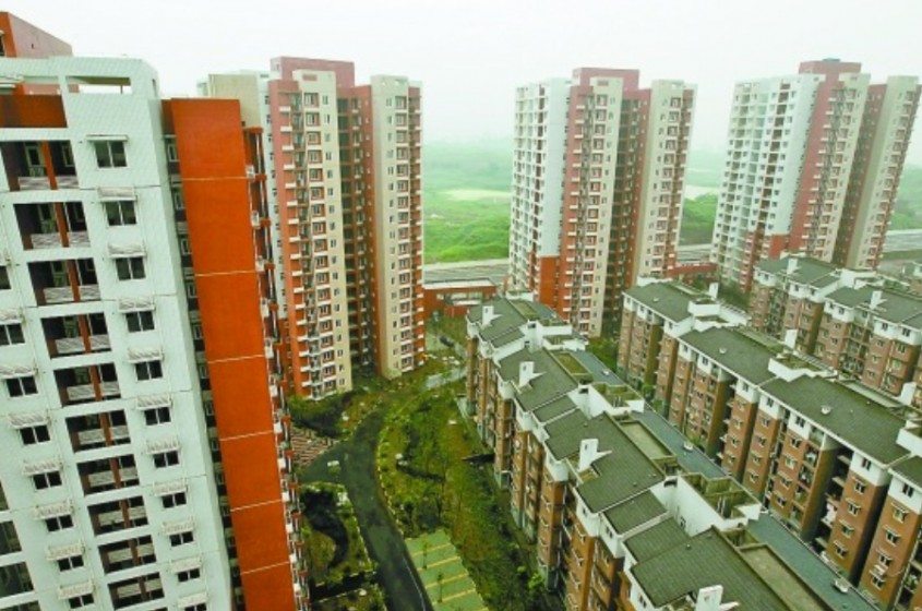 Hua Fu Jia Yuan-Chongqing’s largest low-rent housing projects. Source: http://www.xinhuanet.com/chinanews/2010-07/14/content_20328916.htm 