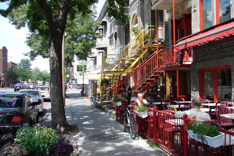 A main street in the central city of Montréal. Photo: Nik Luka