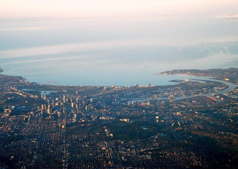 Aerial photo of Melbourne on Port Phillip Bay